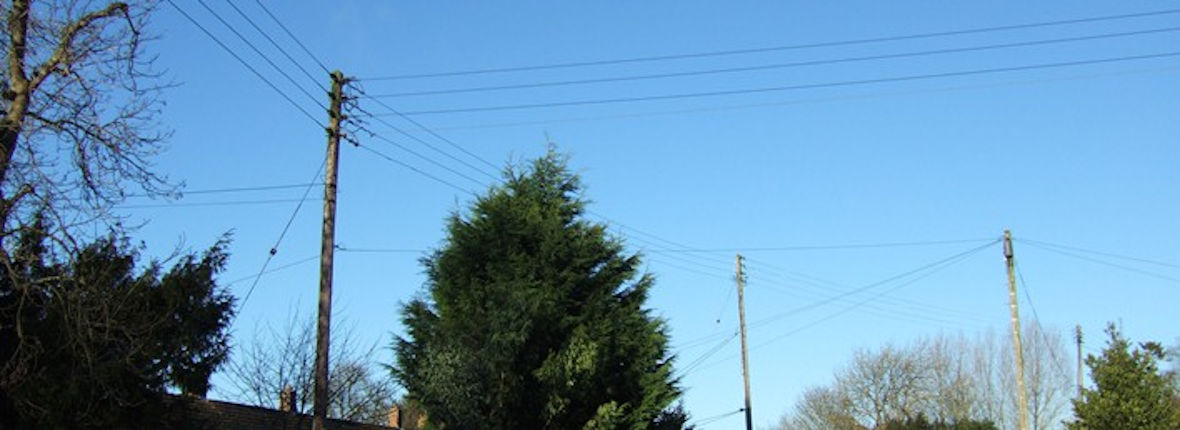 Overhead power lines at Skendleby